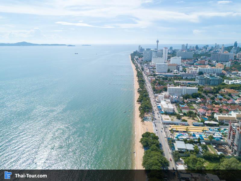 ภาพมุมสูง ชายหาด หน้า หาดนาจอมเทียน