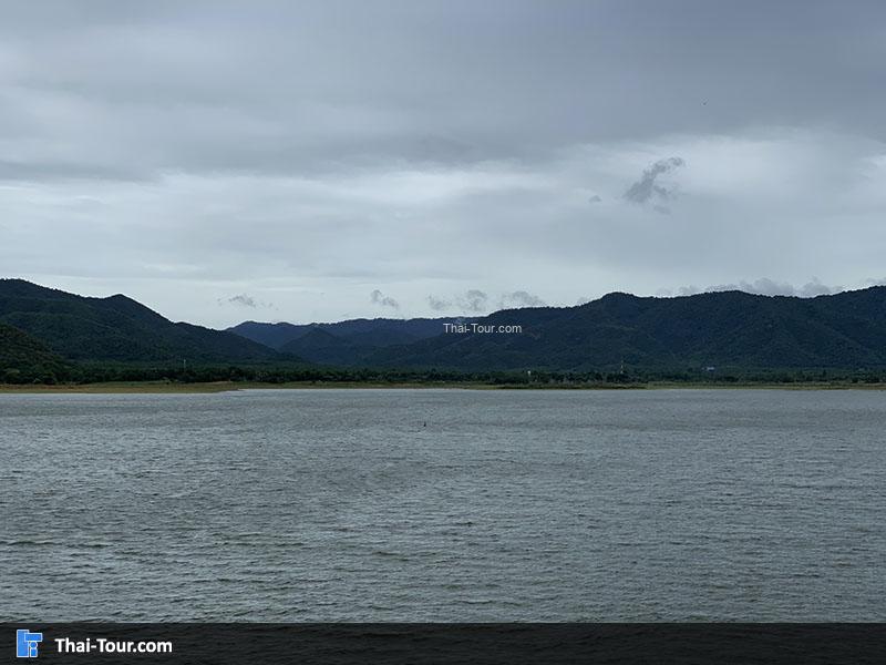 วิวอ่างเก็บน้ำคลองบึง
