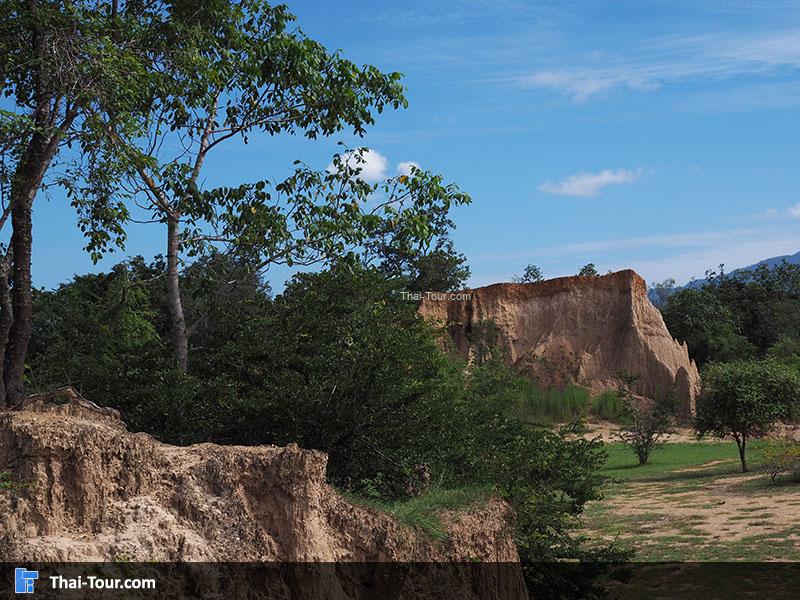 เสาดินน้อย