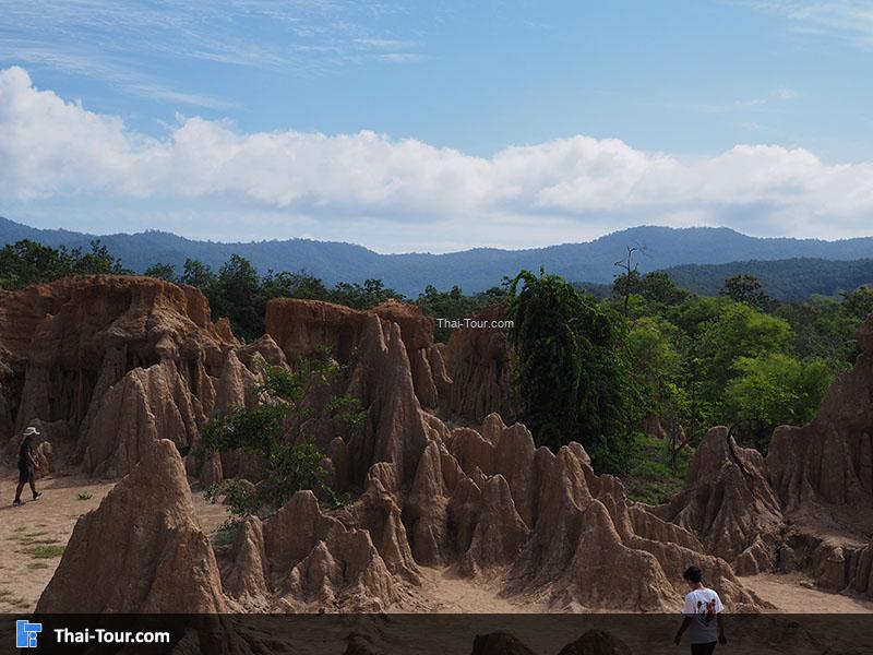 เสาดินน้อย