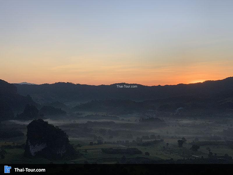 บรรยากาศยามเช้าที่ภูลังกา