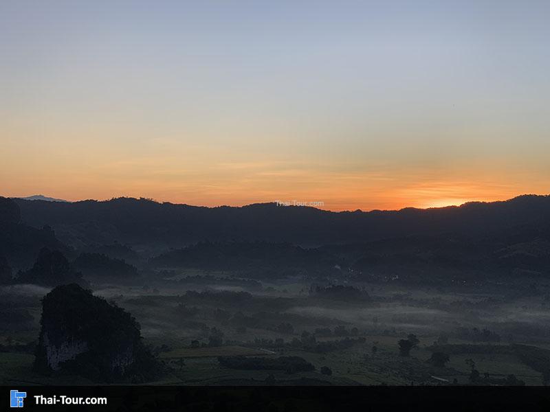 บรรยากาศยามเช้าที่ภูลังกา