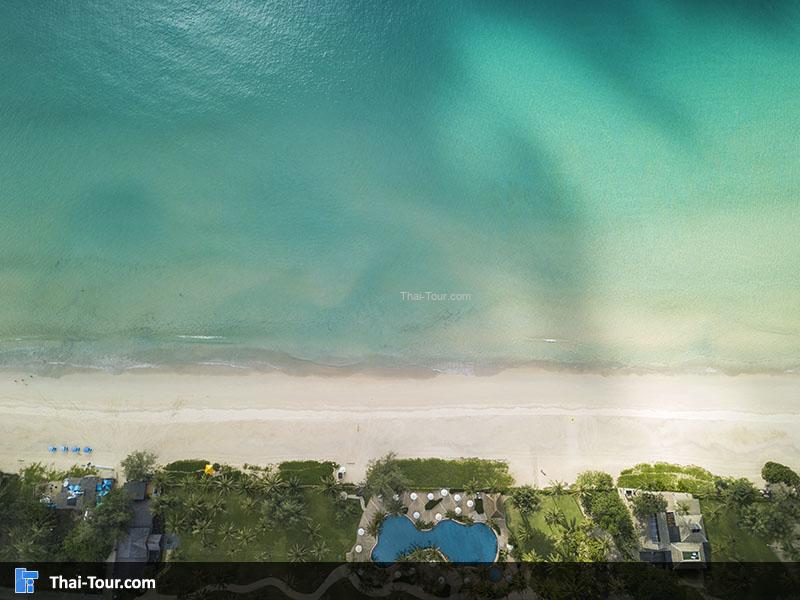 ภาพมุมสูง ชายหาด หาดกะตะ