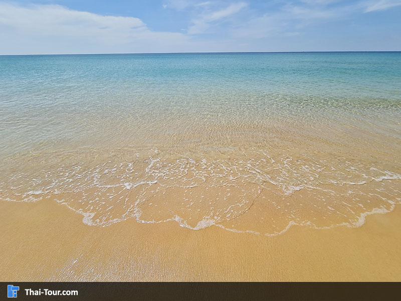 ชายหาด หาดกะรน