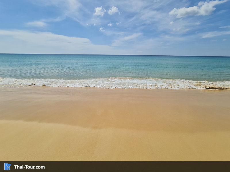 ชายหาด หาดกะรน