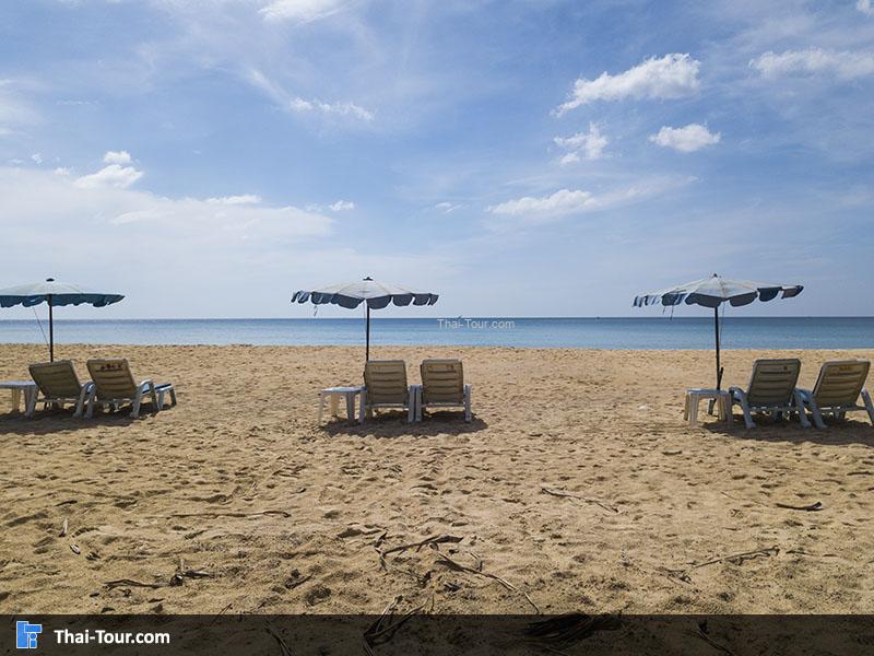 ชายหาด หาดกะรน