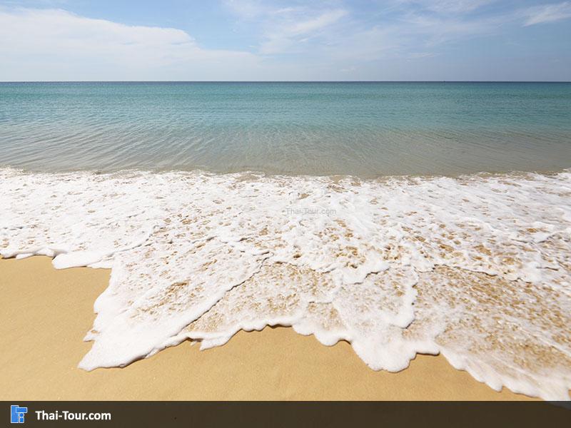 ชายหาด หาดกะรน
