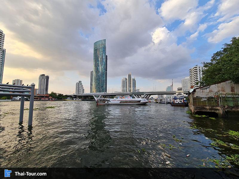 ริมน้ำวัดยานนาวา