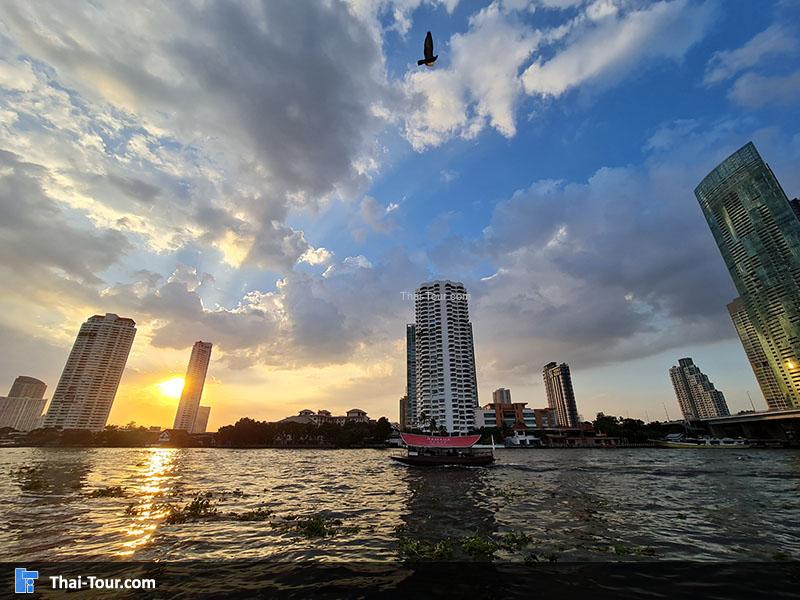 ริมน้ำวัดยานนาวา