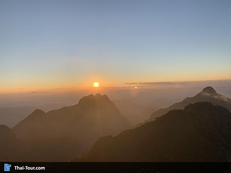 พระอาทิตย์ยามเย็น ดอยหลวงเชียงดาว