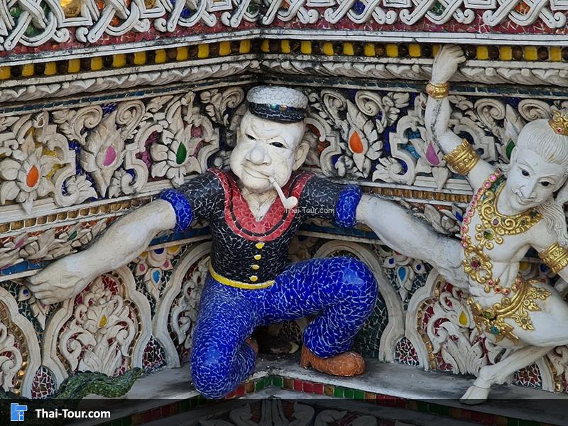 ประติมากรรมตัวการ์ตูนและซูเปอร์ฮีโร่ 