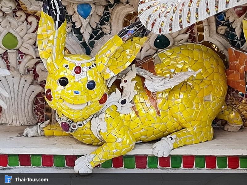 ประติมากรรมตัวการ์ตูนและซูเปอร์ฮีโร่ 