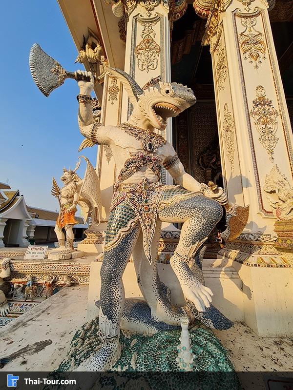 งานปูนปั้นร่วมสมัยที่งดงามแปลกตา