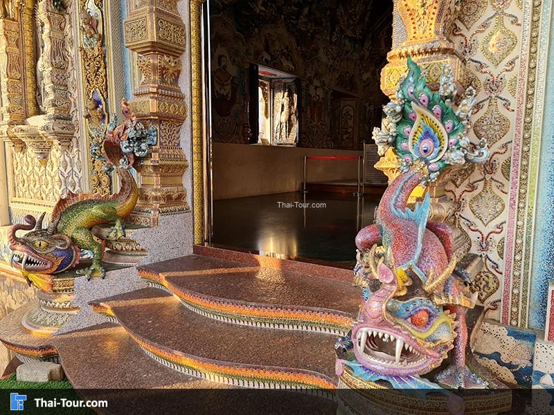 งานปูนปั้นร่วมสมัยที่งดงามแปลกตา