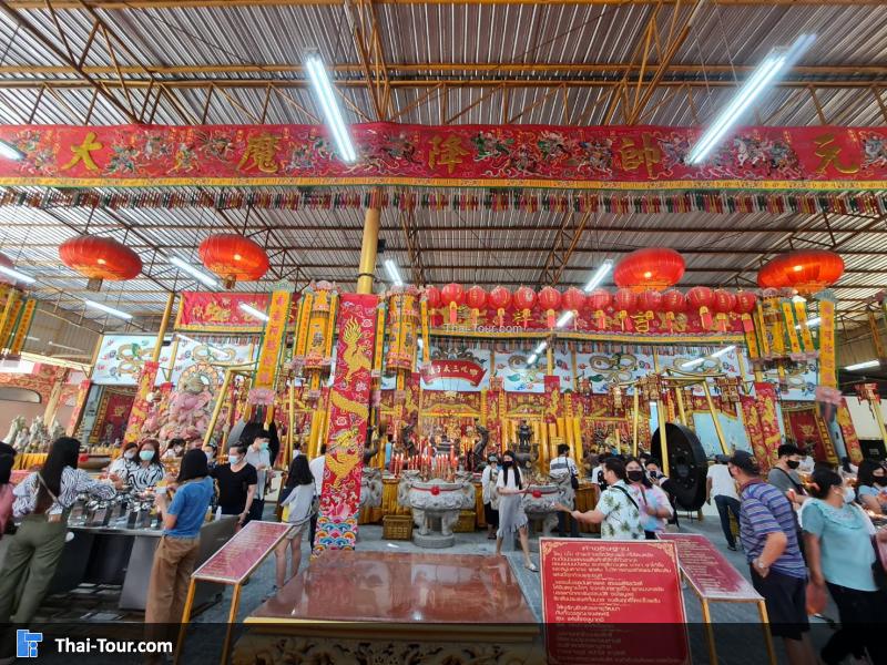 ภายในของ ศาลเจ้านาจาชาไท้จื้อ