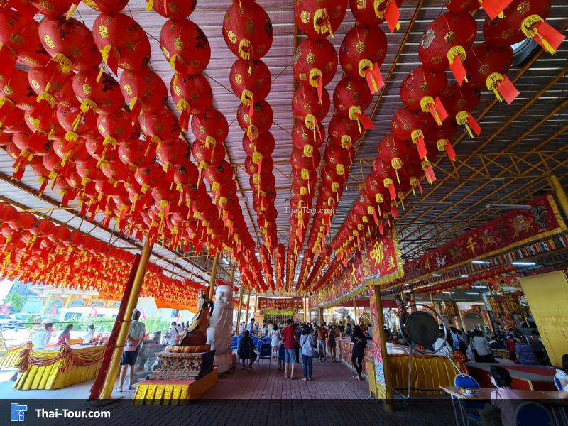 ภายในของ ศาลเจ้านาจาชาไท้จื้อ