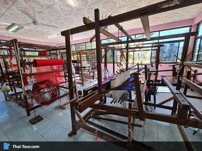 กลุ่มทอผ้าบ้านโคกหม้อ