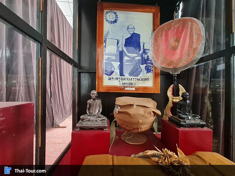 พระพุทธรูป วัดหนองขุนชาติ