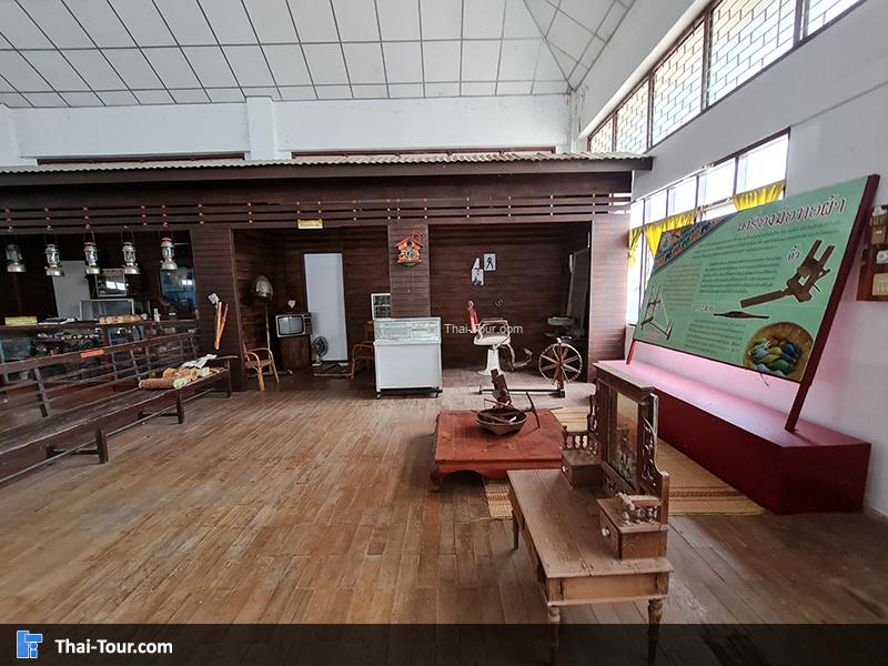 พิพิธภัณฑ์ (วัดหนองขุนชาติ) 