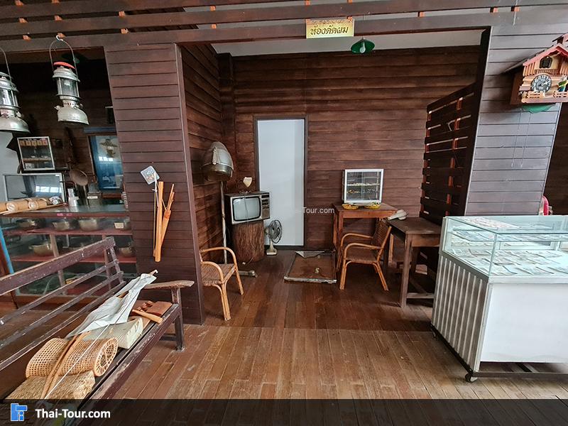 พิพิธภัณฑ์ (วัดหนองขุนชาติ) 