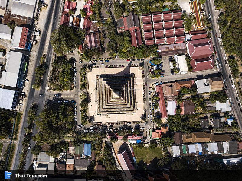 ภาพมุมสูง พระมหาธาตุแก่นนคร (พระธาตุเก้าชั้น)
