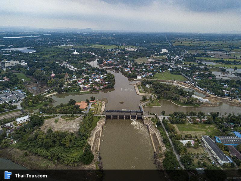 ภาพมุมสูง เขื่อนพระราม 6