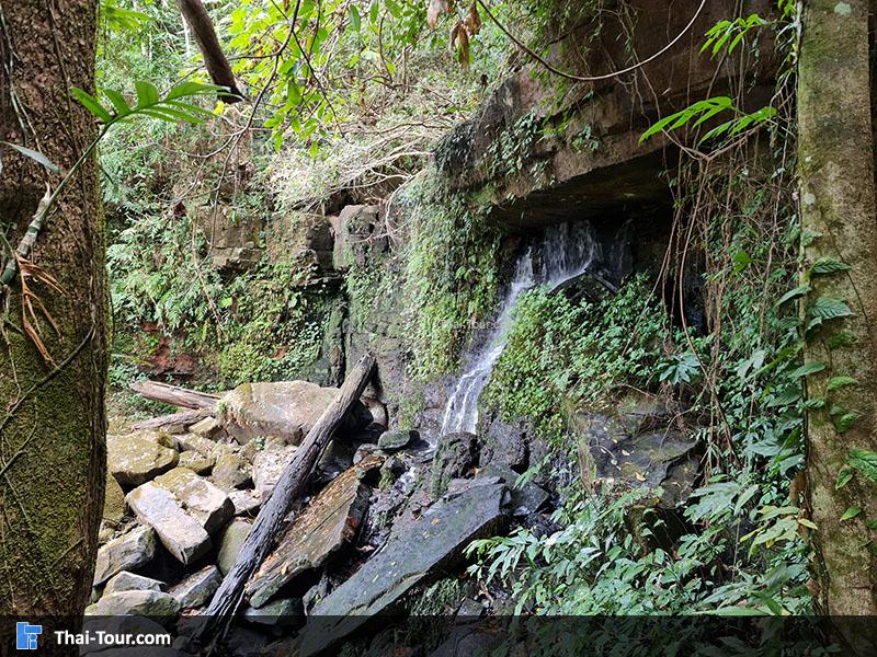 น้ำตกร่มเกล้า-ภราดร