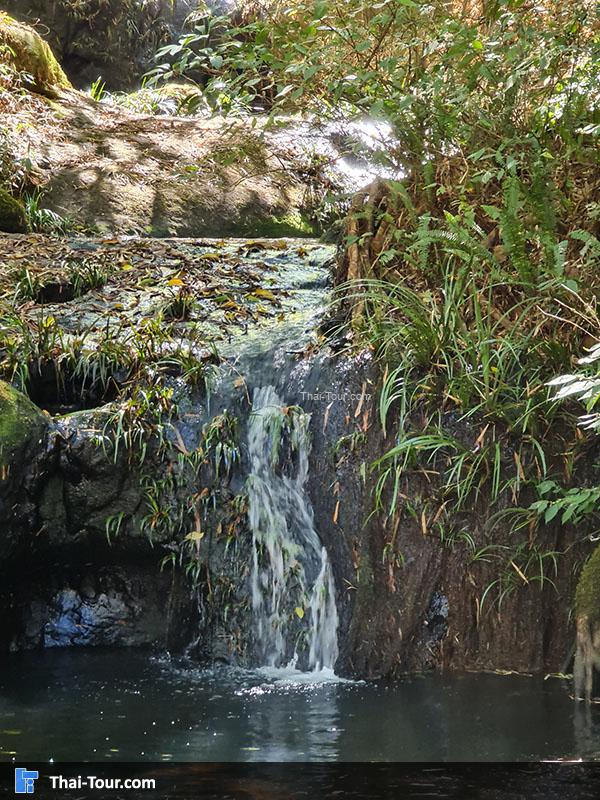 น้ำตกห้วยขมิ้นน้อย