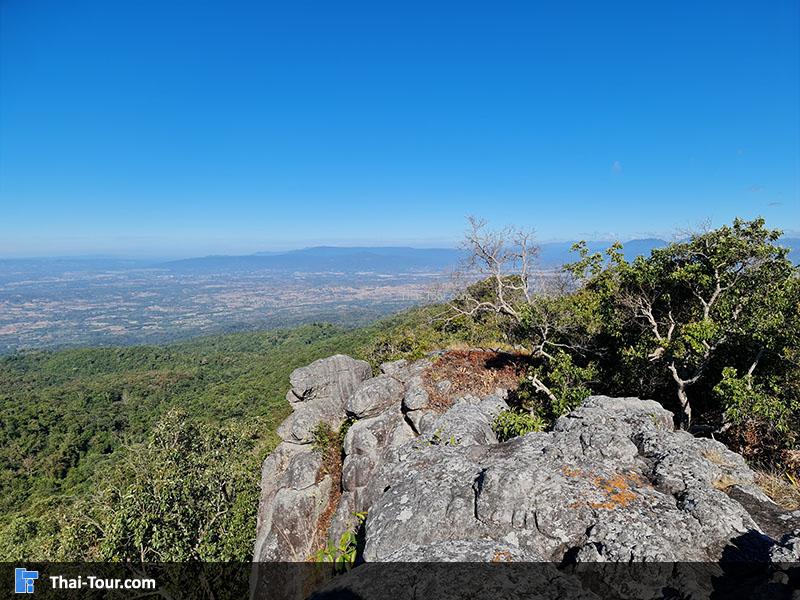 ลานหินแตก 