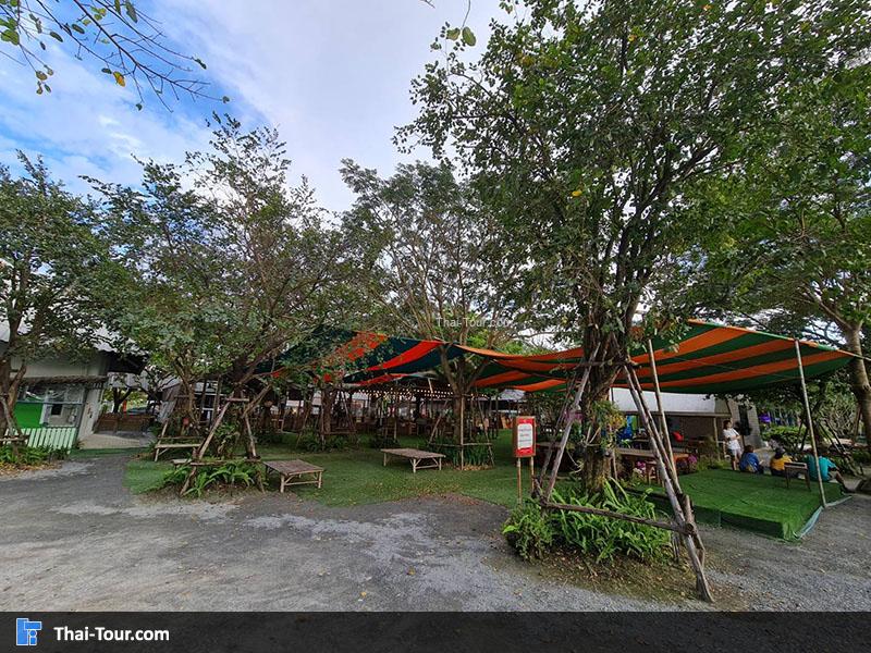 ตลาดบ้านรังนก