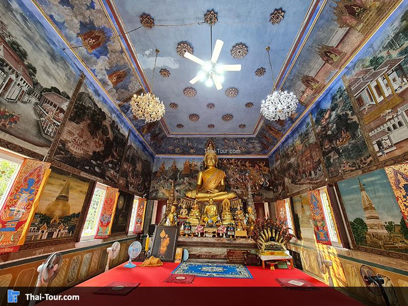 ภาพจิตกรรมฝาผนังภายในพระอุโบสถ