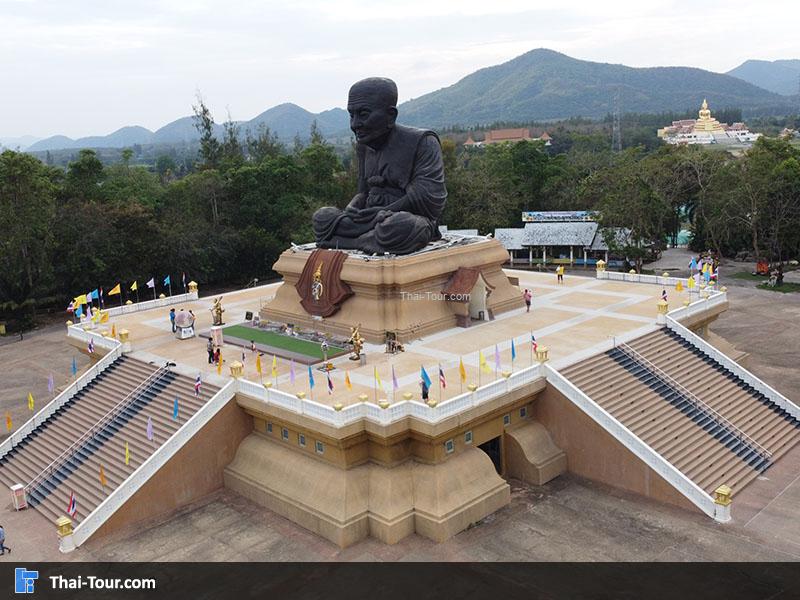 ภาพมุมสูง วัดห้วยมงคล