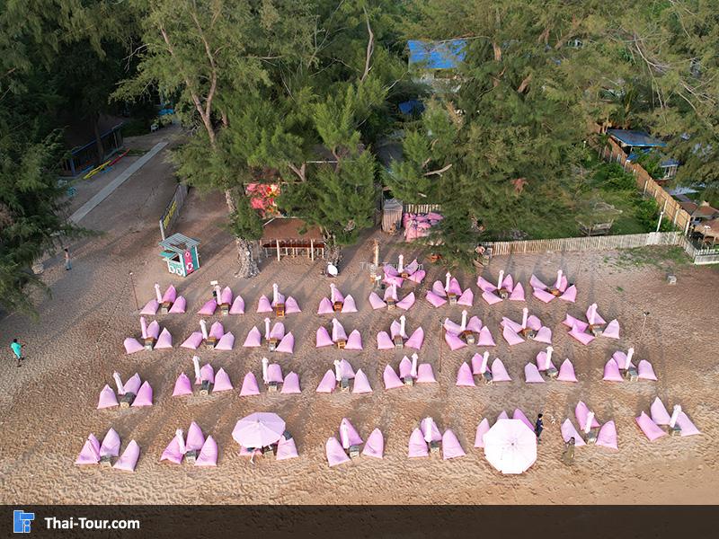 ภาพมุมสูง ชายหาด หน้า หาดนาจอมเทียน