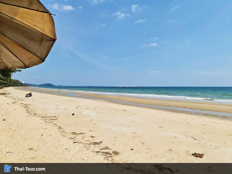 หาดแม่รำพึง