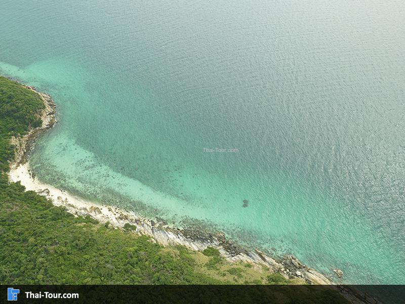 ภาพวิวมุมสูง เกาะมารวิชัย