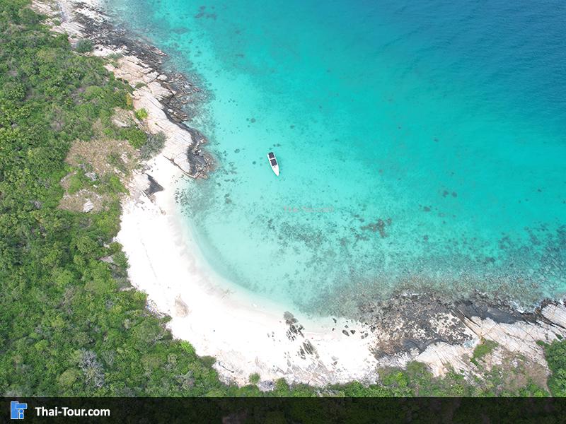 ภาพวิวมุมสูง เกาะมารวิชัย