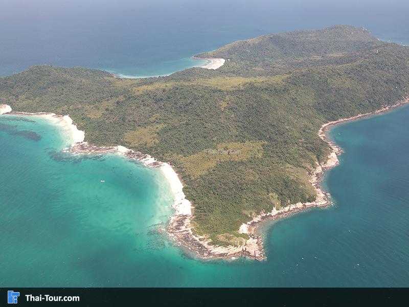 ภาพมุมสูง เกาะไผ่