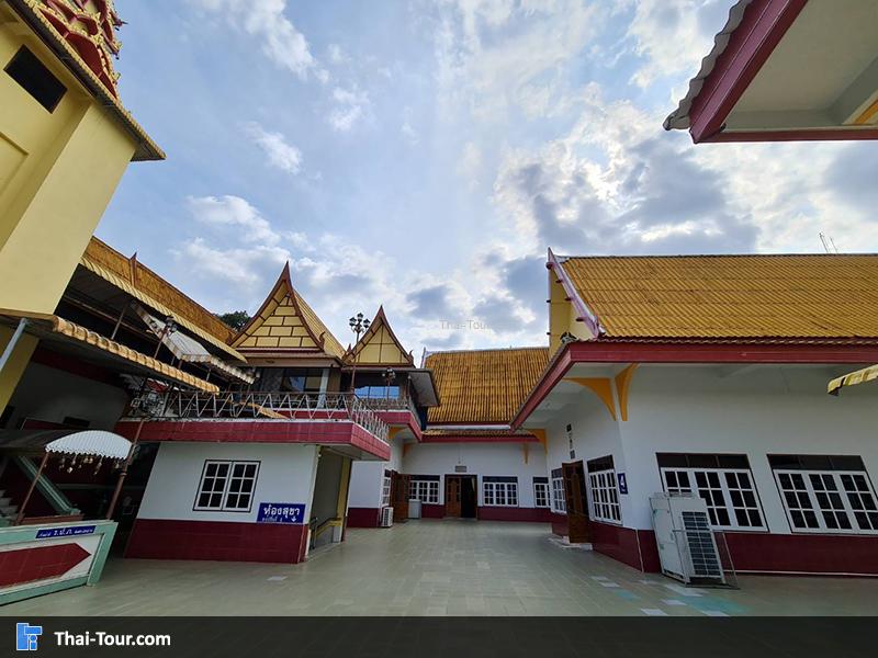 วิวด้านบน วัดเขาสุกิม