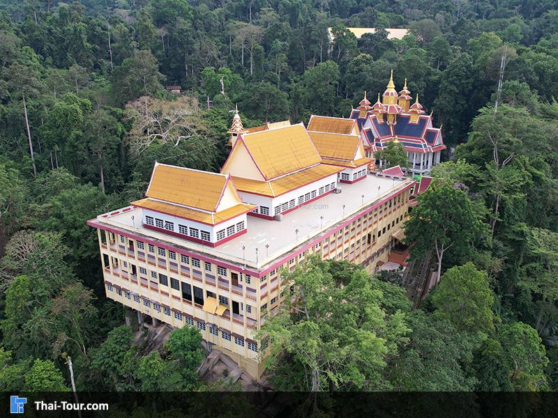 ภาพมุมสูง วัดเขาสุกิม