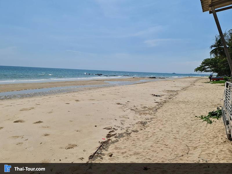 ภาพมุมสูง หาดแม่รำพึง