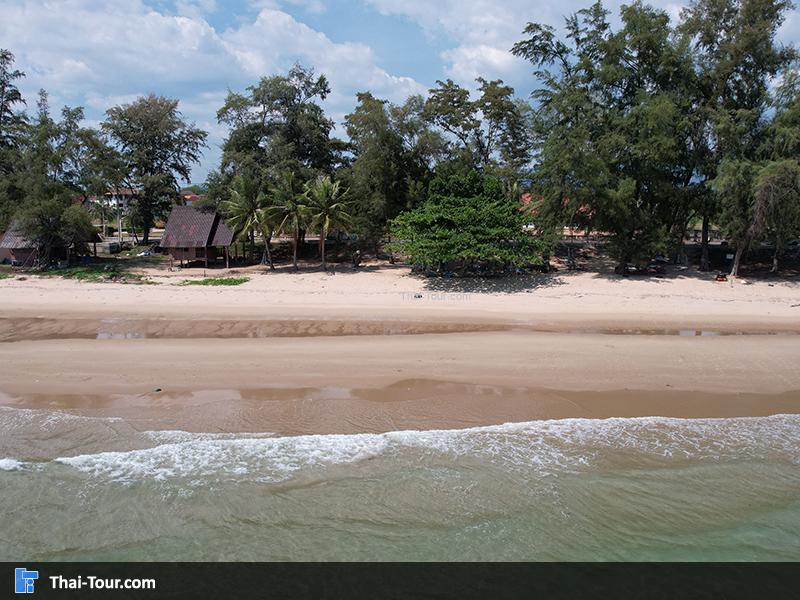 ภาพมุมสูง หาดแม่รำพึง