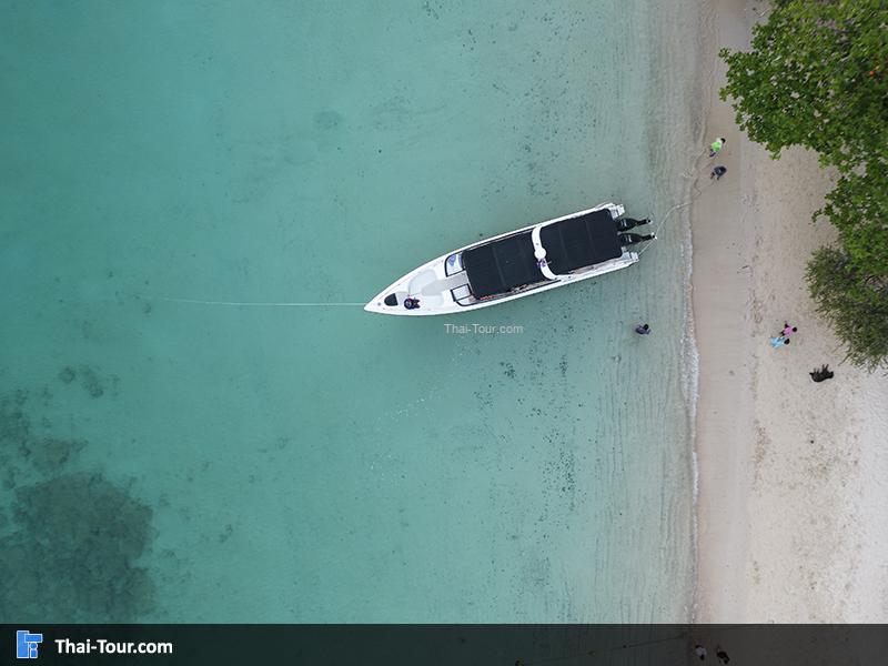 ภาพมุมสูงสวยๆ หาดนวล เกาะล้าน จ.ชลบุรี