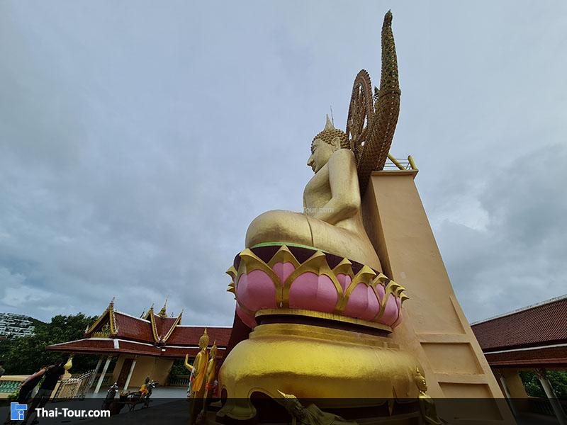 พระพุทธรูปใหญ่