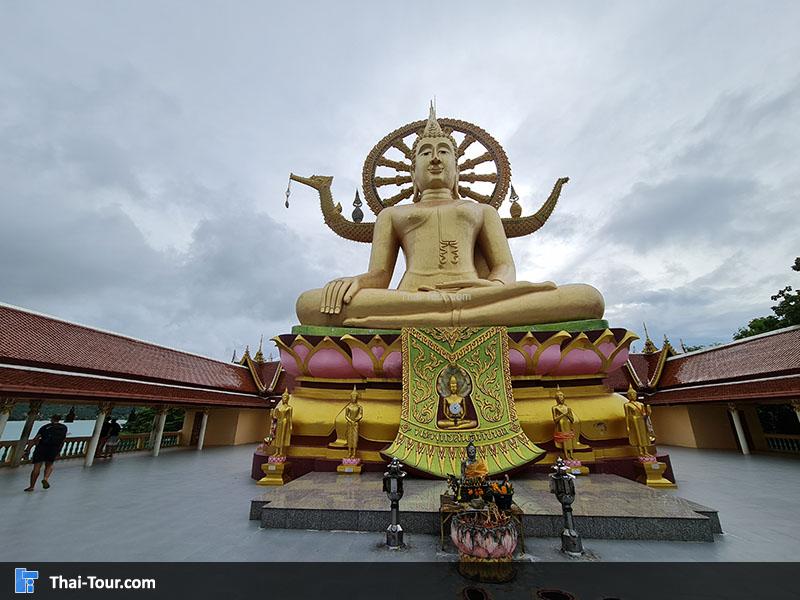 พระพุทธรูปใหญ่