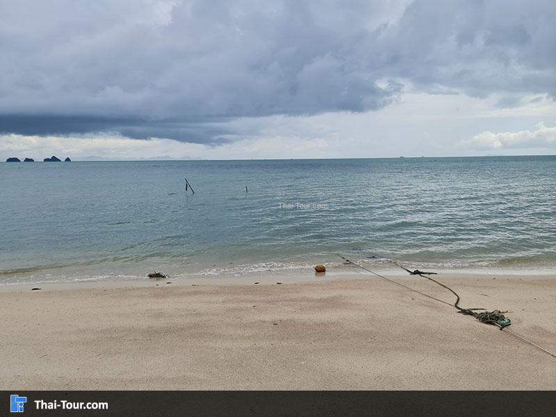 ภาพมุมสูง หาดท้องยาง