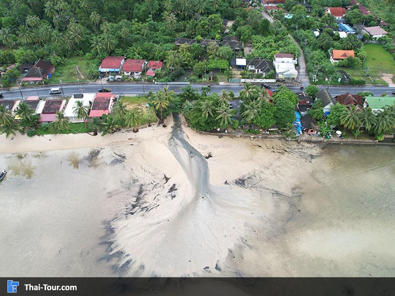 ภาพมุมสูงหาดหน้าทอน
