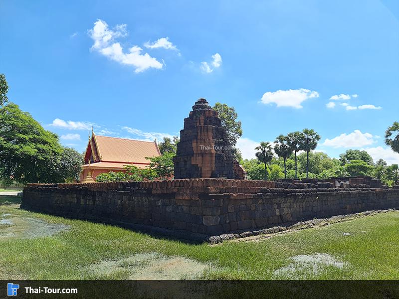 ปรางค์กู่ หรือ ปราสาทหนองกู่