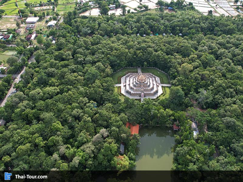 ภาพมุมสูง เจดีย์ทราย