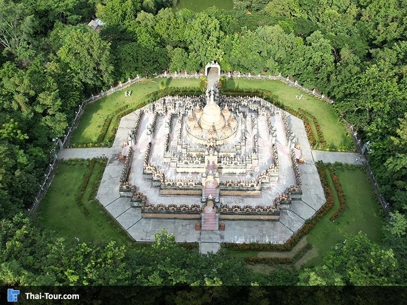 ภาพมุมสูง เจดีย์ทราย