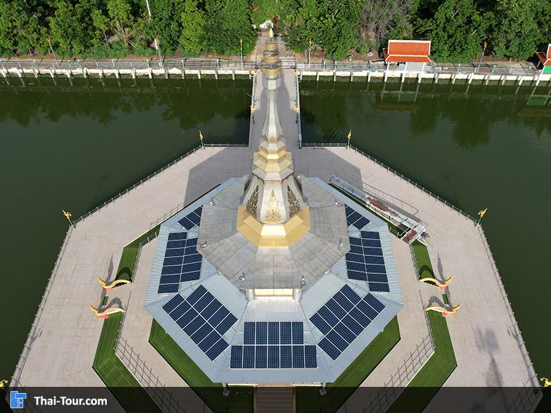 ภาพมุมสูง เจดีย์กลางน้ำ 